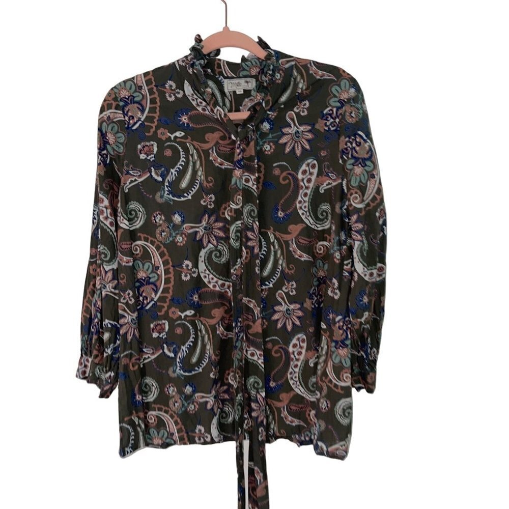 Mille Womens Top Size XS Green Le Marais Paisley Button Up Long Sleeve Tie Neck
